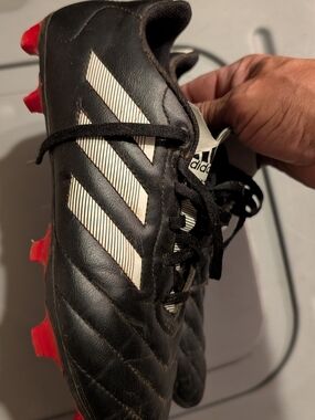 adidas Men’s Black Soccer Cleats